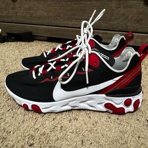 Women’s Nike React Element 55